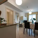 Ashanti Wellness&spa 아파트호텔 비비오네