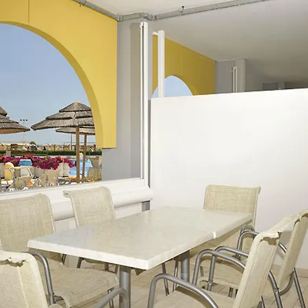 Aparthotel Ashanti Wellness&spa 3*