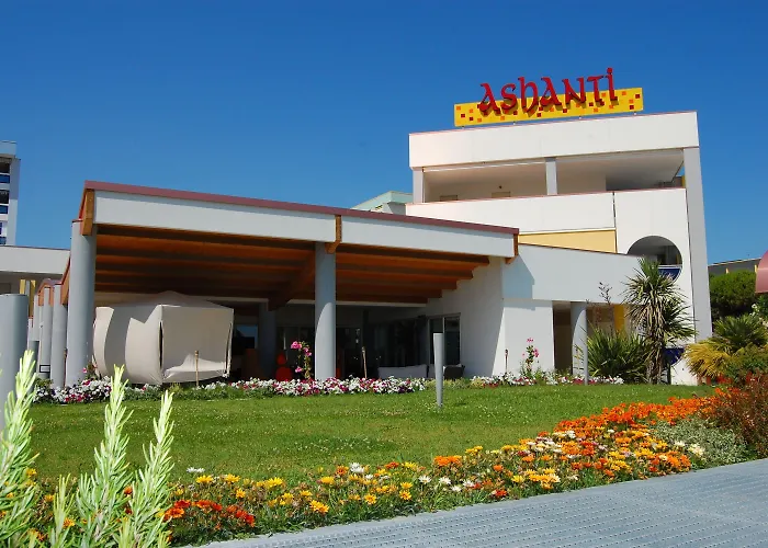 Ashanti Wellness&spa מלון דירות 3*