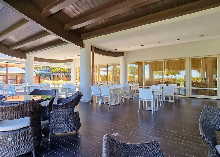 Aparthotel Ashanti Wellness&spa 3*