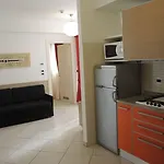 מלון דירות Ashanti Wellness&spa ביביונה