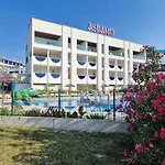 Ξενοδοχείο με διαμερίσματα Ashanti Wellness&spa