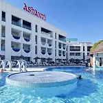 Appart hôtel Ashanti Wellness&spa 3*
