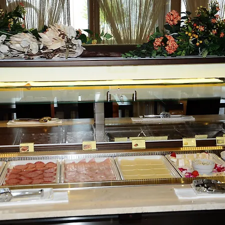 公寓式酒店 Ashanti Wellness&spa 比比翁