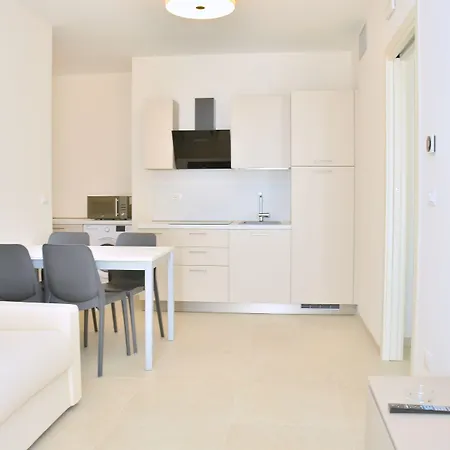 Apartmanhotel Ashanti Wellness&spa 3*