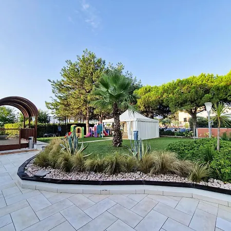 Lejlighedshotel Ashanti Wellness&spa 3*