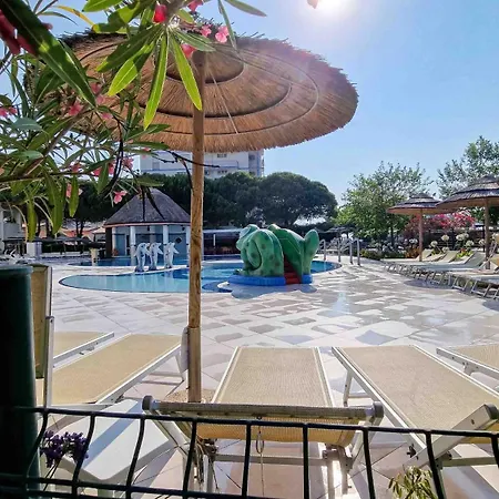 Ashanti Wellness&spa Lejlighedshotel 3*