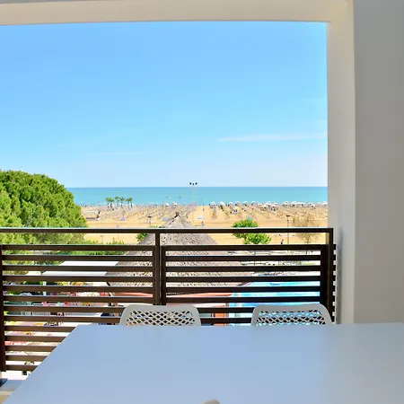 Ashanti Wellness&spa Ξενοδοχείο με διαμερίσματα 3*