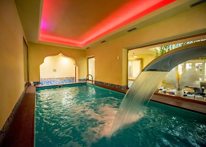 Ashanti Wellness&spa Ξενοδοχείο με διαμερίσματα 3*