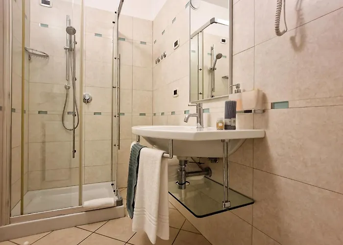 Ξενοδοχείο με διαμερίσματα Ashanti Wellness&spa Μπιμπιόνε