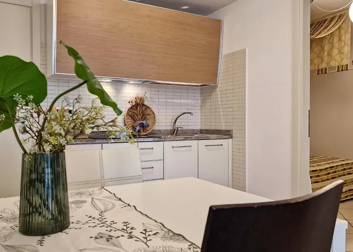 Ashanti Wellness&spa Ξενοδοχείο με διαμερίσματα 3*